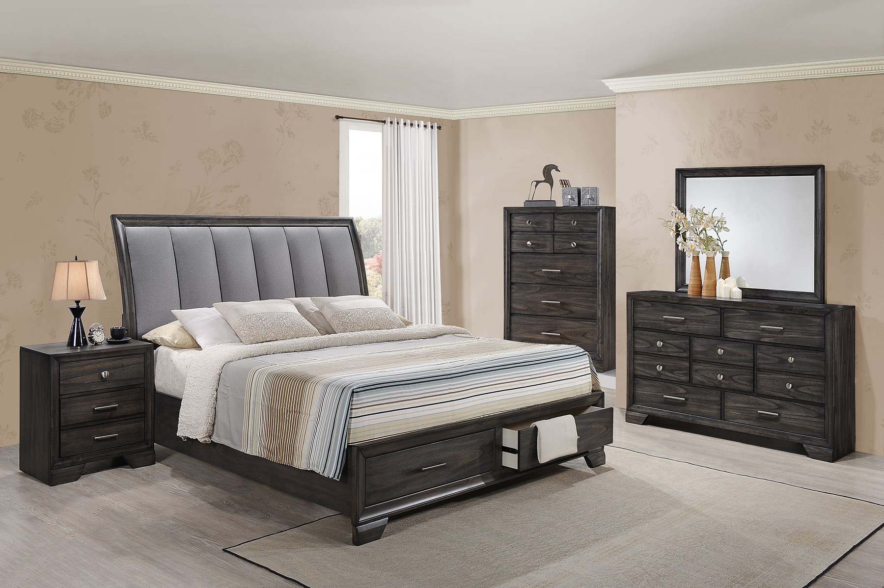 CM6580 Jaymes Platform Bed